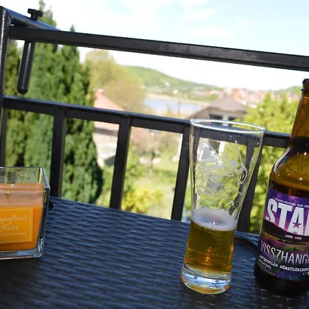 Rebeka Panzio Tihany