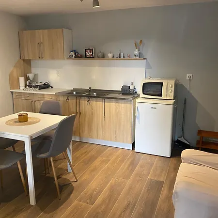 Rebeka Panzio * Tihany